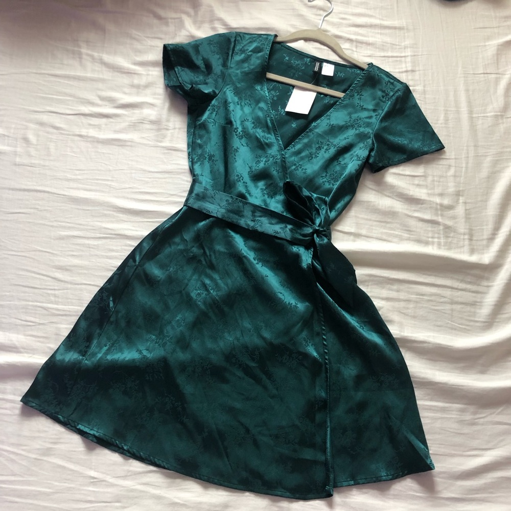 H&M Divided Emerald Green wrap dress